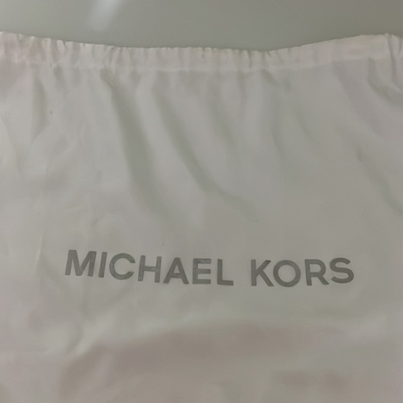 Michael Kors - Picture 6 of 6